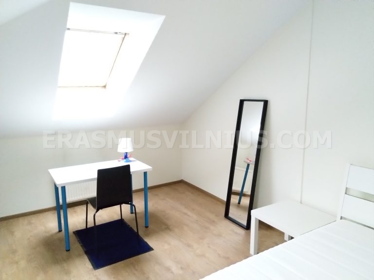 Espacio común compartido en piso de 6 habitaciones para estudiantes, Subačiaus gatvė Vilna