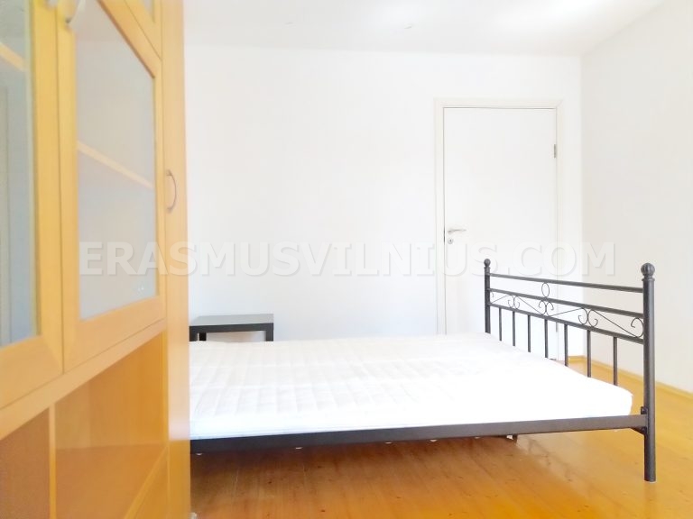 Lavadora y tendedero en ba&ntilde;o del Piso 1