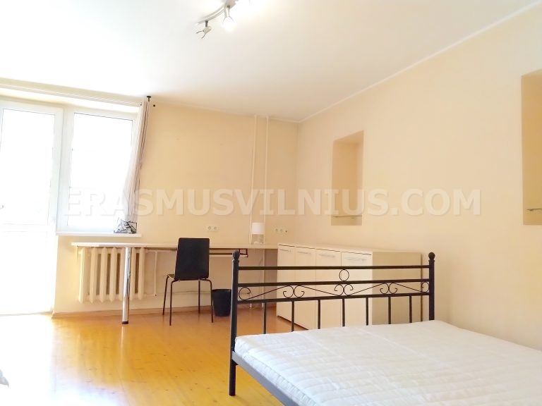 Ba&ntilde;o con ducha y ba&ntilde;era en Piso 1, Kauno gatvė