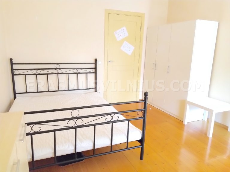 Pasillo y zona com&uacute;n en Piso 1, casco antiguo de Vilna